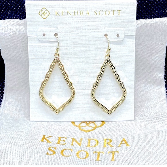 5⭐️KENDRA SCOTT Sophia Gold Drop Earrings - Picture 3 of 11